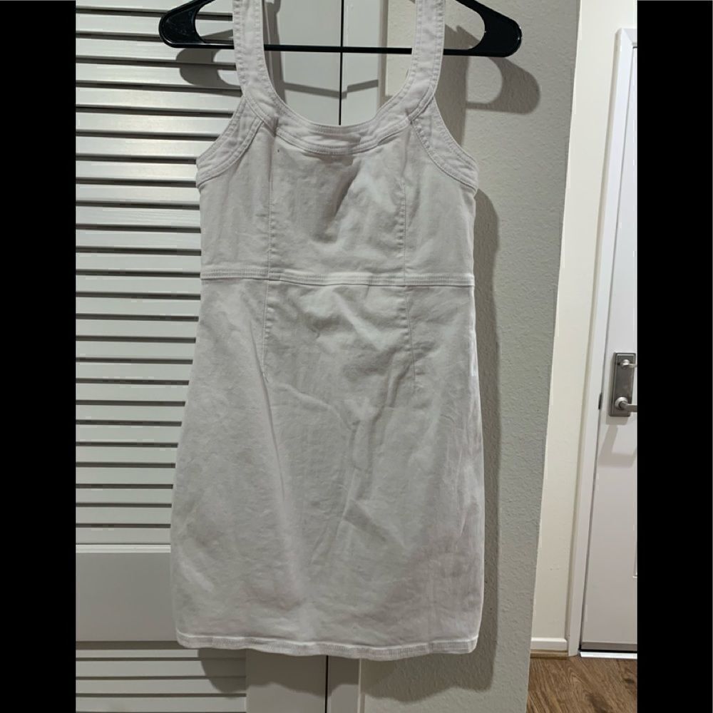 GBG los angeles button down white denim dress - Picture 3 of 4